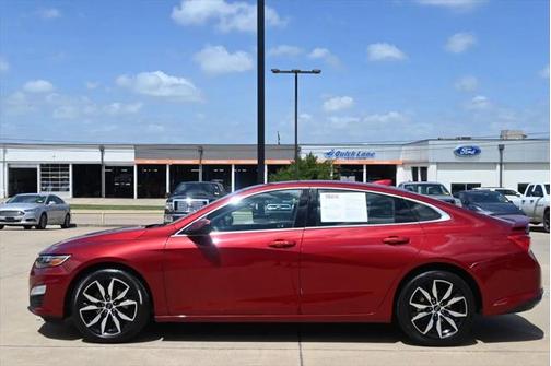 2021 Chevrolet Malibu FWD RS