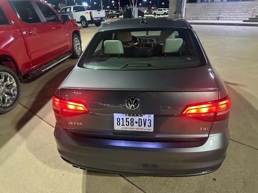 2016 Volkswagen Jetta 1.8T Sport