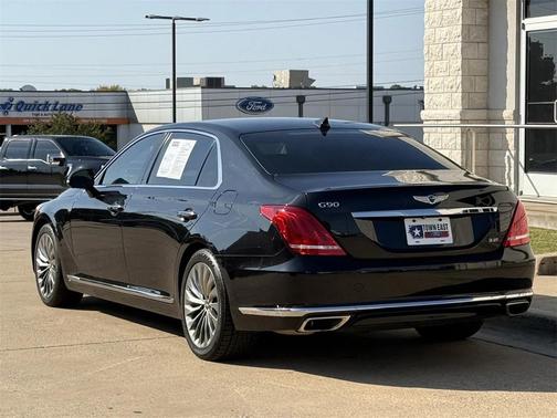 2018 Genesis G90 Premium