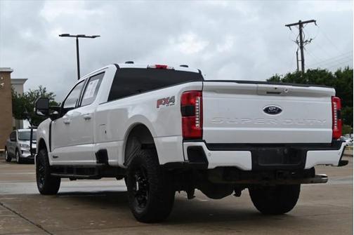 2023 Ford F-350 XLT