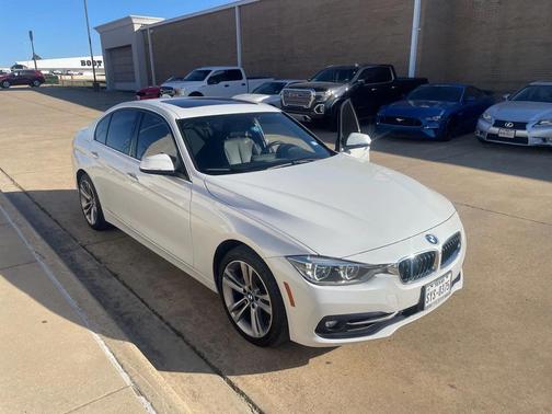 2018 BMW 330 xDrive