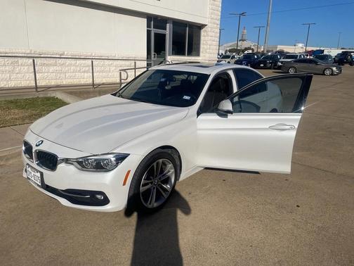 2018 BMW 330 xDrive