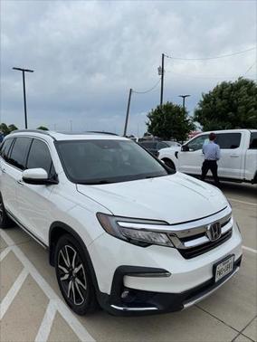 2021 Honda Pilot Touring 8-Passenger