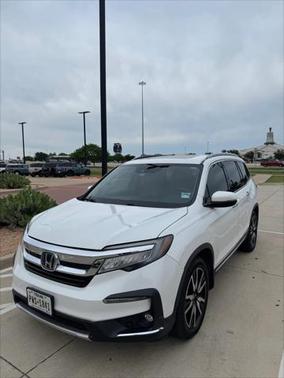 2021 Honda Pilot Touring 8-Passenger