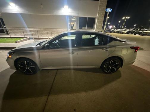 2024 Nissan Altima SR Intelligent AWD