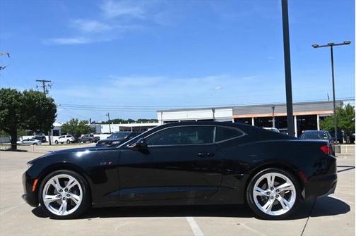 2021 Chevrolet Camaro RWD Coupe LT1