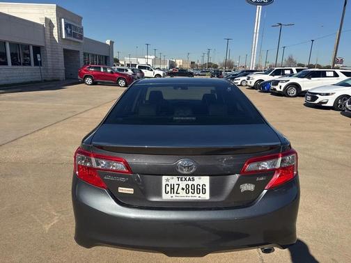 2013 Toyota Camry SE
