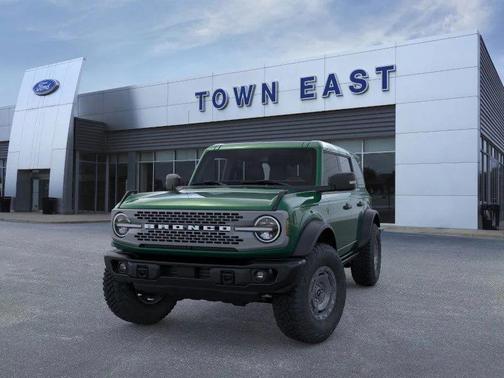 Eruption Green Metallic 2025 Ford Bronco Badlands