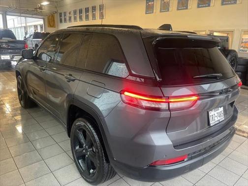 2024 Jeep Grand Cherokee Altitude