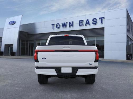 2025 Ford F-150 Lightning LARIAT
