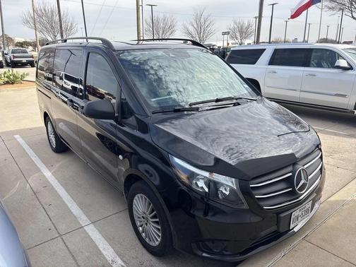 2023 Mercedes-Benz Metris Base