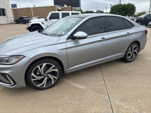 2025 Volkswagen Jetta 1.5T SEL