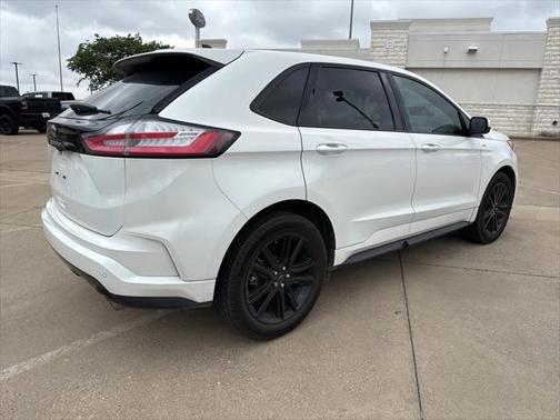 2021 Ford Edge ST Line
