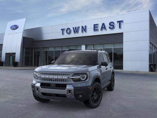 Azure Gray Metallic Tri-Coat 2026 Ford Bronco Sport Badlands