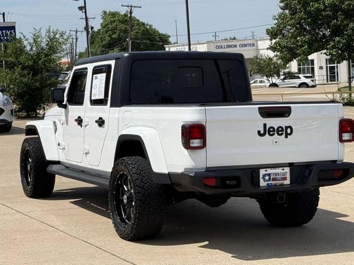 Bright White Clearcoat 2022 Jeep Gladiator Sport S