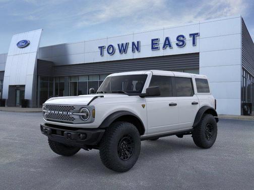 Oxford White 2026 Ford Bronco Badlands