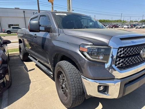 2019 Toyota Tundra SR5