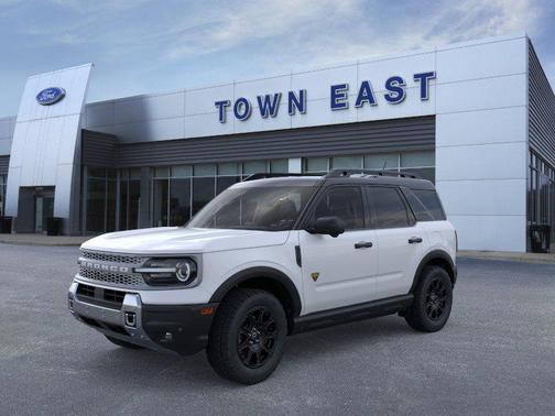 Space White Metallic 2026 Ford Bronco Sport Badlands