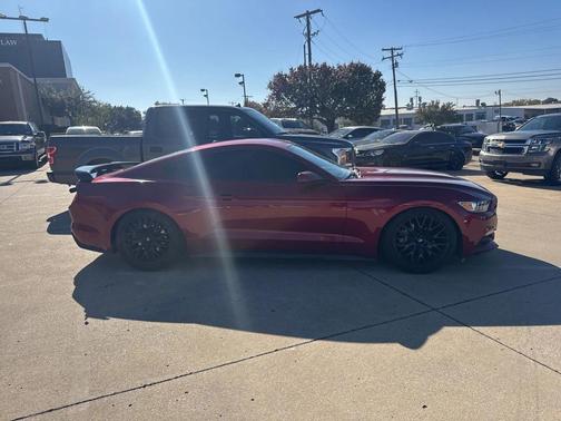 2017 Ford Mustang EcoBoost Premium