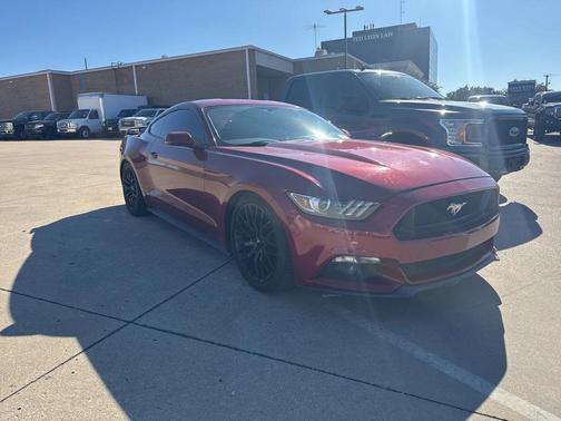 2017 Ford Mustang EcoBoost Premium