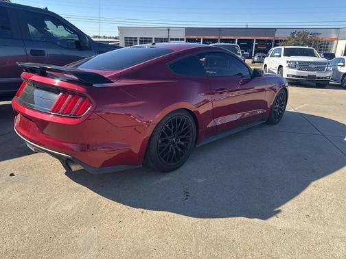 2017 Ford Mustang EcoBoost Premium