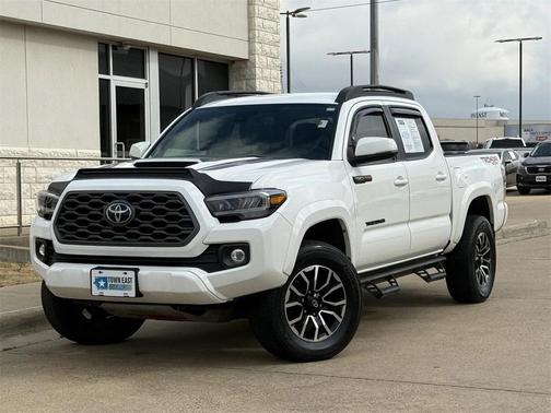 2021 Toyota Tacoma TRD Sport