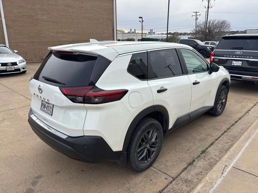 2021 Nissan Rogue S