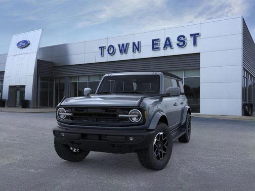 Azure Gray Metallic Tri-Coat 2025 Ford Bronco Outer Banks