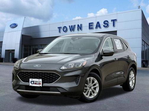 Magnetic 2020 Ford Escape SE