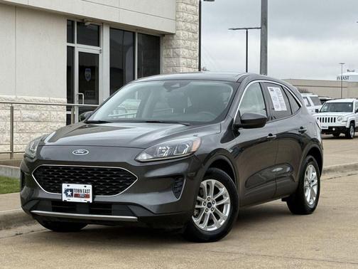 Magnetic 2020 Ford Escape SE