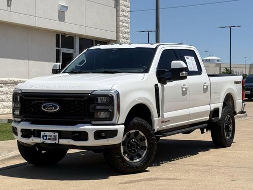Star White Metallic Tri-Coat 2023 Ford F-350 Lariat