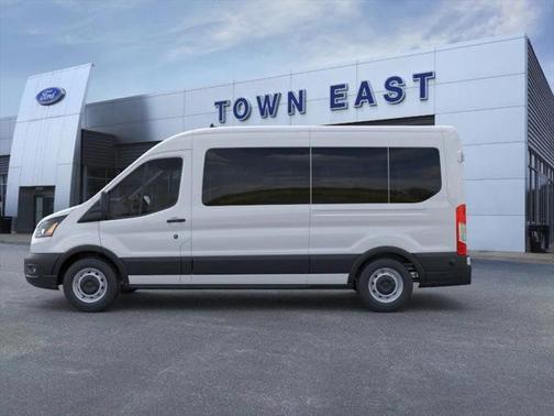 2025 Ford Transit-350 XL
