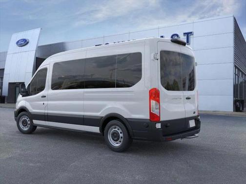 2025 Ford Transit-350 XL