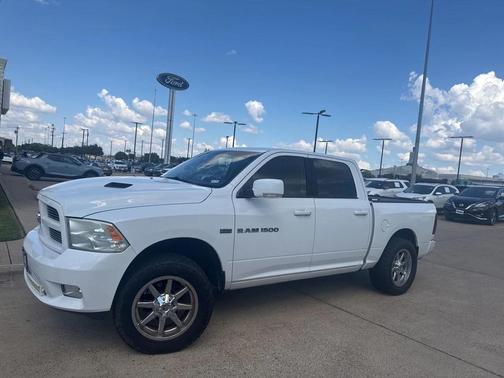 2011 Dodge Ram 1500 Sport