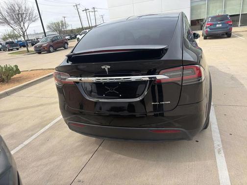 2019 Tesla Model X Long Range