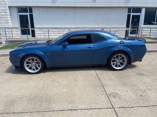 Frostbite 2021 Dodge Challenger SRT Hellcat
