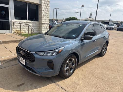 Vapor Blue Metallic 2023 Ford Escape ST-Line