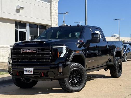 2024 GMC Sierra 2500 AT4