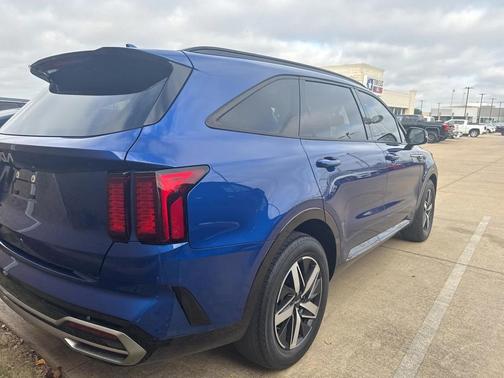 2023 Kia Sorento S