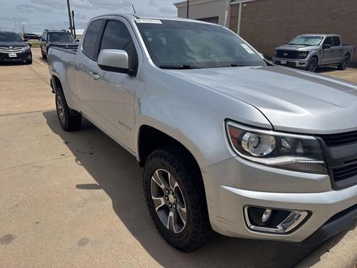 Silver Ice Metallic 2018 Chevrolet Colorado Z71