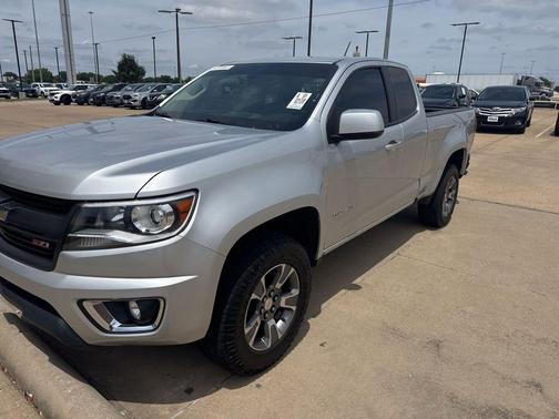 Silver Ice Metallic 2018 Chevrolet Colorado Z71