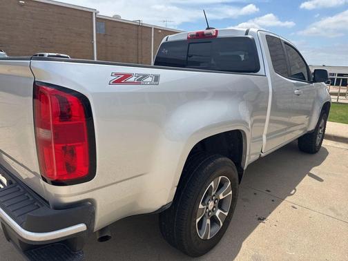Silver Ice Metallic 2018 Chevrolet Colorado Z71