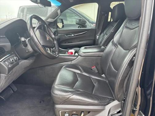 2018 Cadillac Escalade Platinum