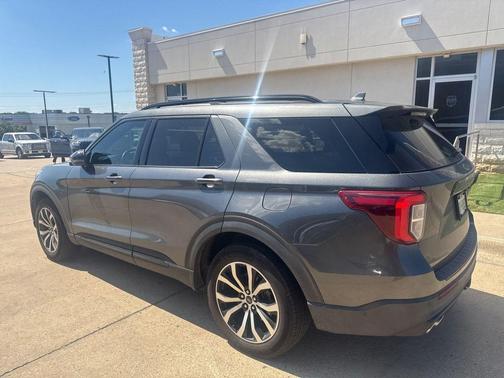 Magnetic Metallic 2020 Ford Explorer ST