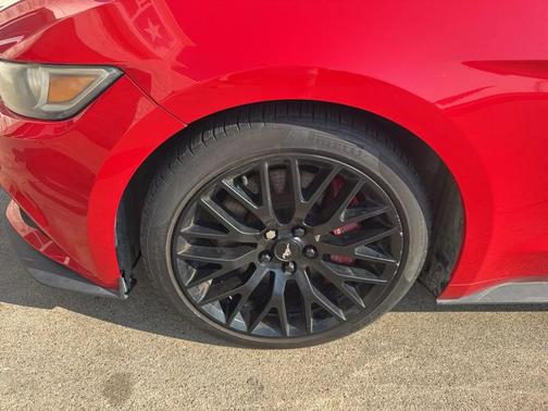 2016 Ford Mustang GT Premium