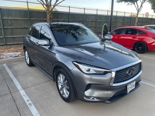2021 INFINITI QX50 LUXE