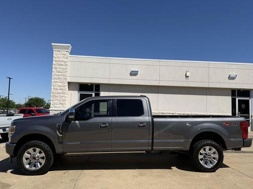 2022 Ford F-350 Platinum