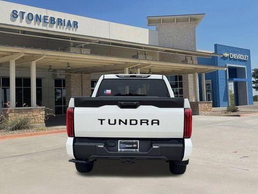 Ice 2025 Toyota Tundra SR5
