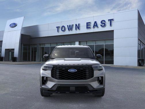 Carbonized Gray Metallic 2026 Ford Explorer ST-Line