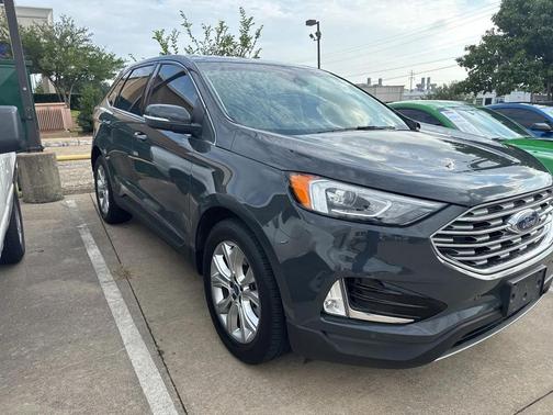2021 Ford Edge Titanium